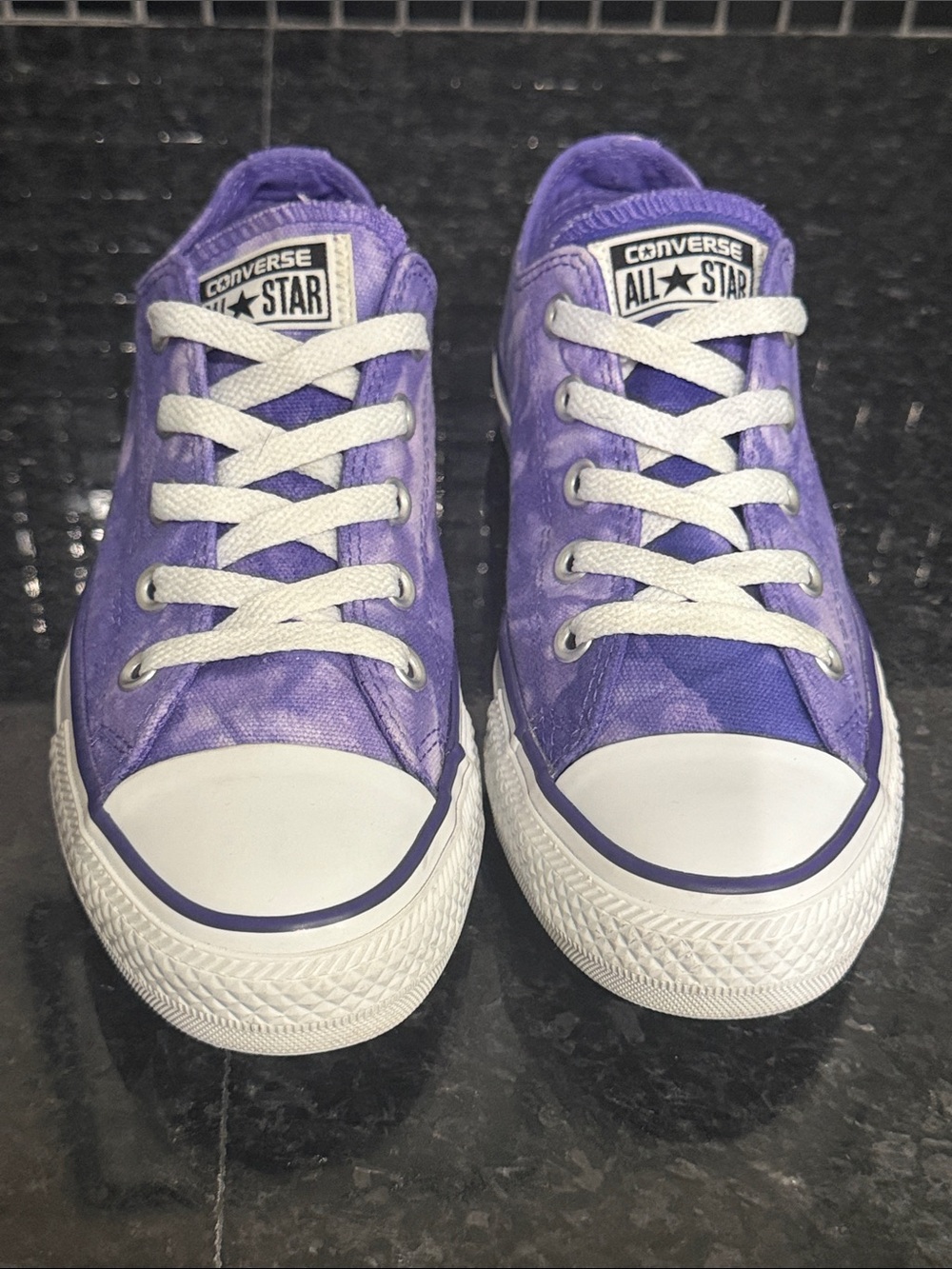 Converse Chuck Taylor All Star Tie Dye Sneakers - Picture 10 of 11